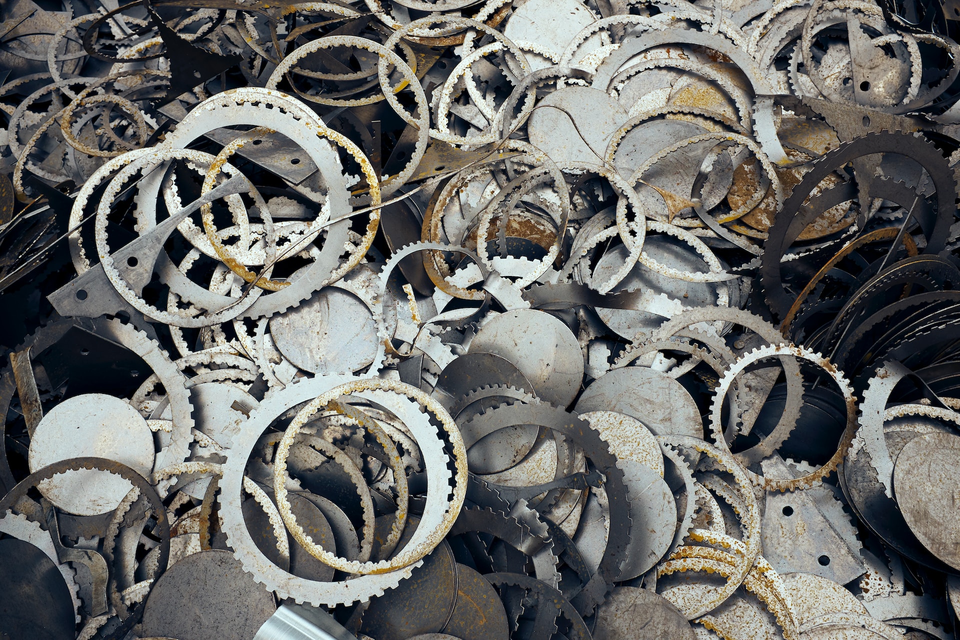 7 Essential Steps on How to Start a Successful Scrap Metal Business